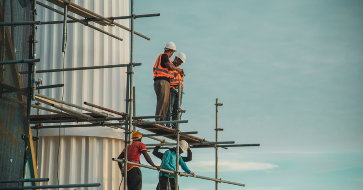 Funtrab anuncia mais de 180 vagas na construção em Campo Grande, MS